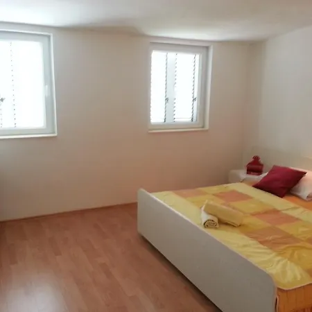 Sun Gostinjska kuća *